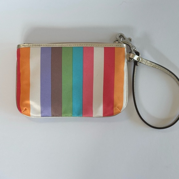 Coach Julia Legacy Stripe Wristlet Special Edition NWOT - Picture 2 of 10